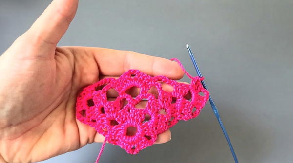 How To Crochet Beautiful Scarf 5
