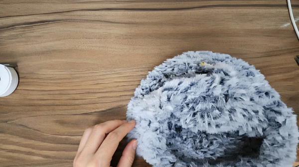 How To Crochet Fur Hat in 1 Hour _ So Easy (9)