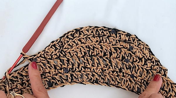 How To Crochet Paper Rope Brim Cap (7)