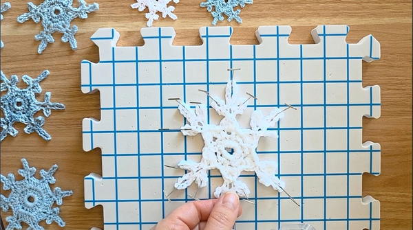 How To Crochet Snowflake Crochet Pattern (6)