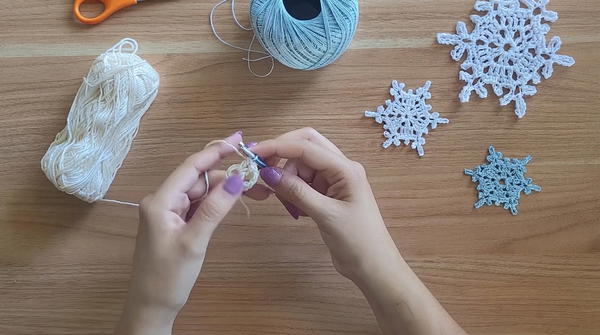 How To Crochet Snowflake Crochet Pattern (6)