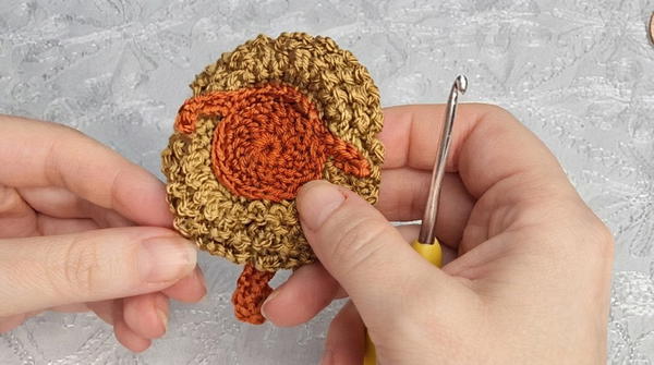 How to Crochet a Beautiful Six-Piece Set _ Easy Step-by-Step Tutorial (10)