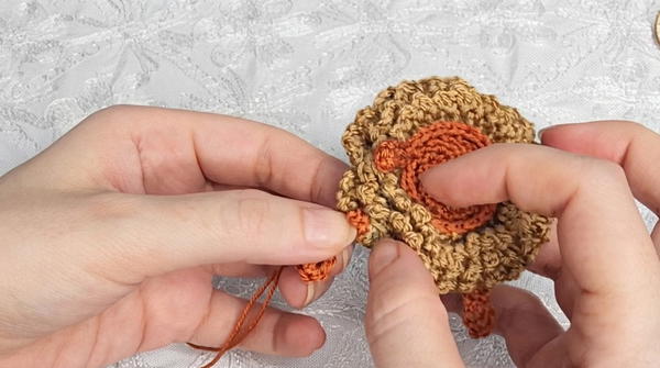 How to Crochet a Beautiful Six-Piece Set _ Easy Step-by-Step Tutorial (6)