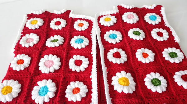 How to Crochet a Gorgeous Popcorn Daisy Motif Vest Cardigan _ Beautiful Floral Design (5)