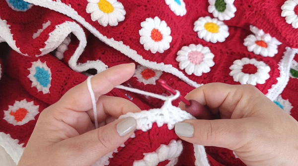 How to Crochet a Gorgeous Popcorn Daisy Motif Vest Cardigan _ Beautiful Floral Design (9)