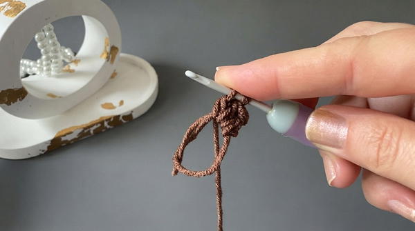 How to Crochet simple, colorful crochet motif 4