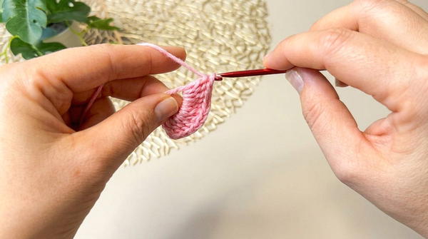 How to crochet a Easy beautiful beret 3