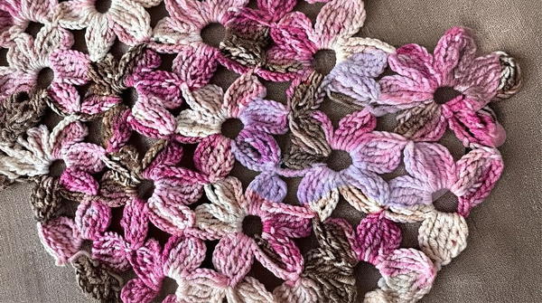 How to crochet a flower pattern without breaking the thread (2)