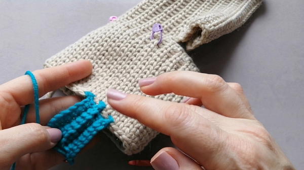 How to crochet socks (2)