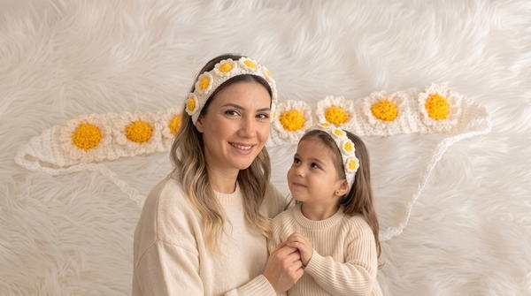 So Pretty! Puffy Daisy Mother-Daughter Crochet Bandana Set You’ll Love (6)