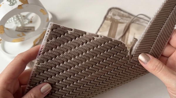 Super simple and fast! Bag on plastic canvas made of polyester cord (7)