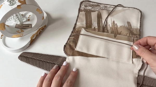 Super simple and fast! Bag on plastic canvas made of polyester cord (8)