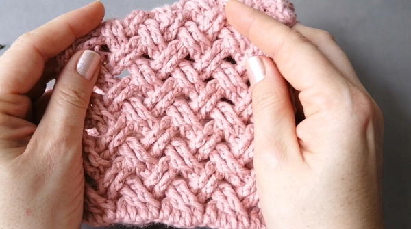 how to crochet a scarf with an original and beautiful pattern. (5)