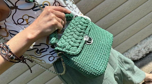 marshmallow purse made of cord (11)